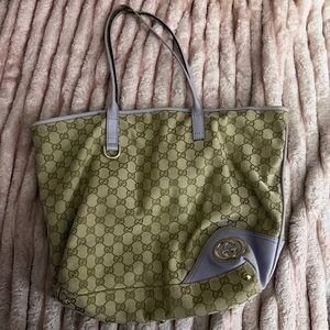 Gucci GG Canvas BRITT Tote Bag